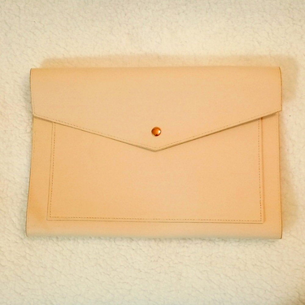 Glass Ladder & co documents portfolio clutch